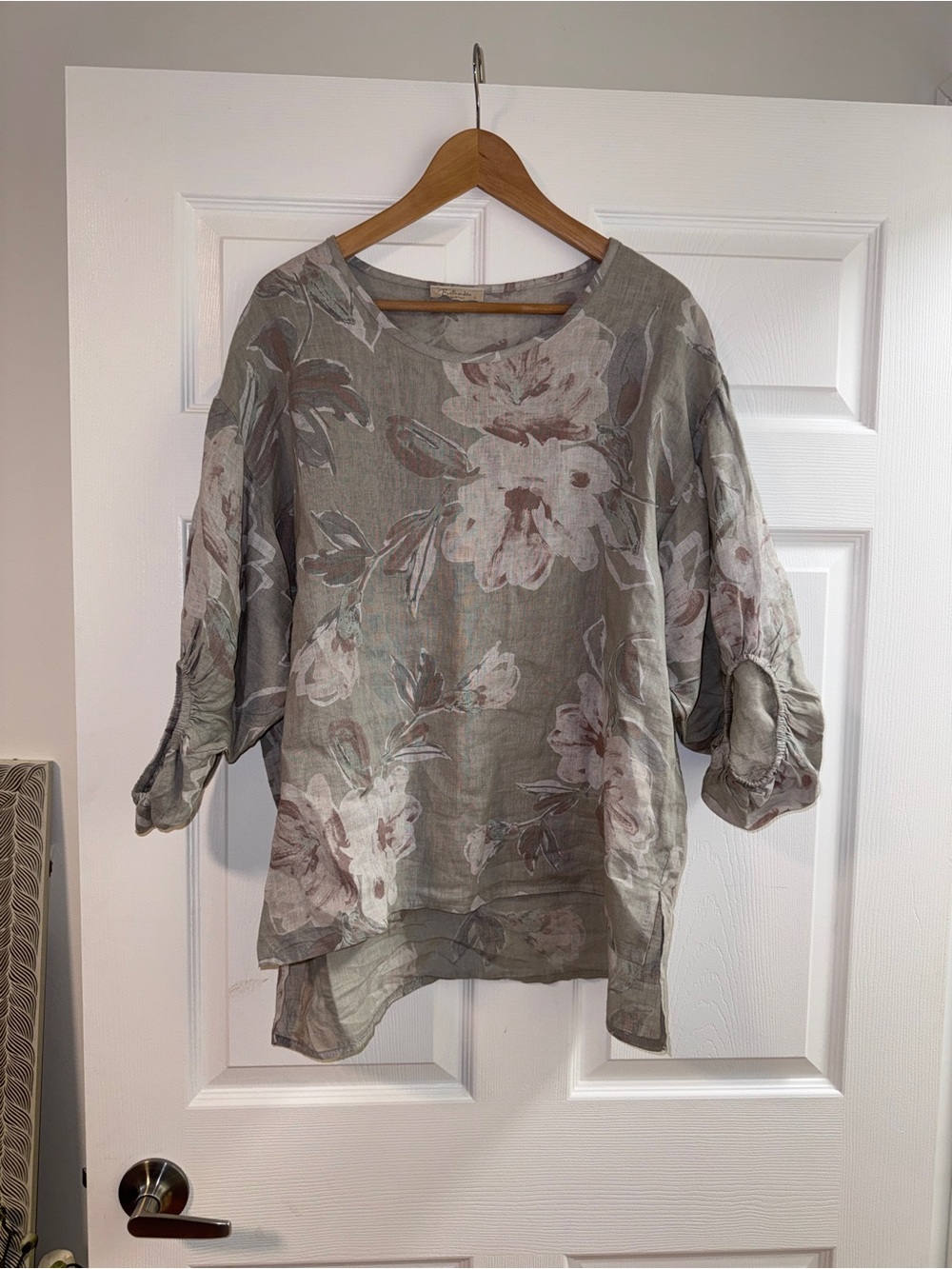 Bellambra Made in Italy 100% Linen Floral Tunic Blouse Sage Green L